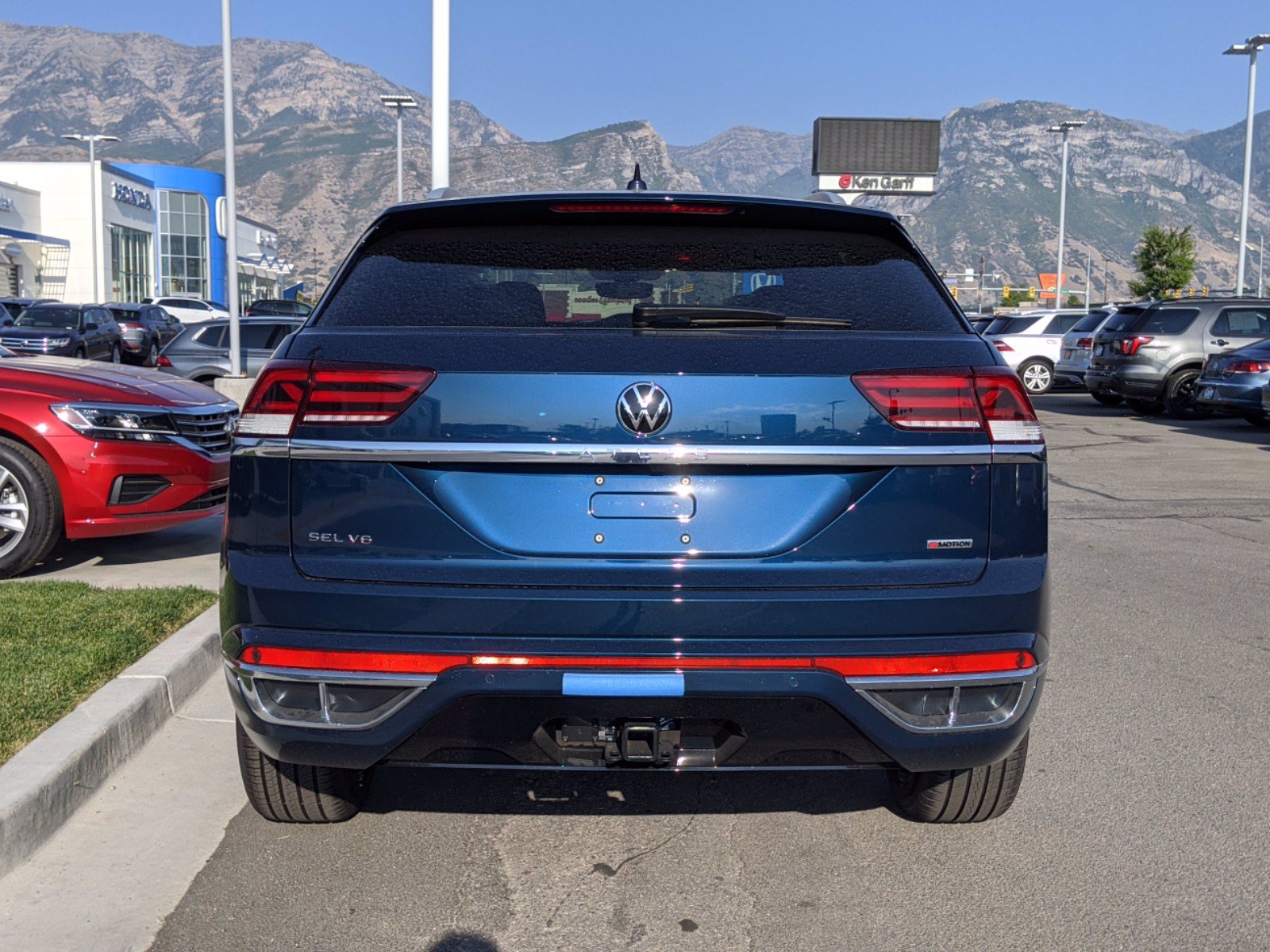 New 2020 Volkswagen Atlas Cross Sport 3.6L V6 SEL Premium ...